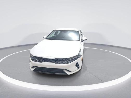 2024 Kia K5 LXS