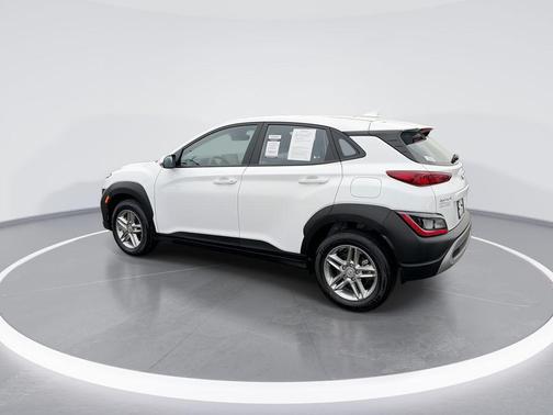 2023 Hyundai KONA SE