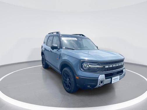 AZURE GRAY METALLIC TRI-COAT 2025 Ford Bronco Sport Badlands
