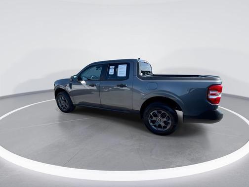 CARBONIZED GRAY METALLIC 2024 Ford Maverick XLT