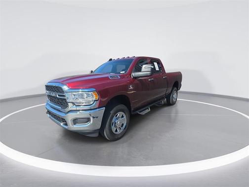 2023 RAM 2500 Tradesman Crew Cab 4x4 6'4' Box