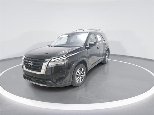 2024 Nissan Pathfinder SL 4WD