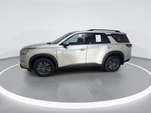 Brilliant Silver Metallic 2023 Nissan Pathfinder SV 4WD