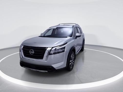 Brilliant Silver Metallic 2024 Nissan Pathfinder Platinum 4WD