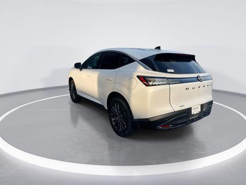 Everest White Pearl Tricoat 2026 Nissan Murano SL