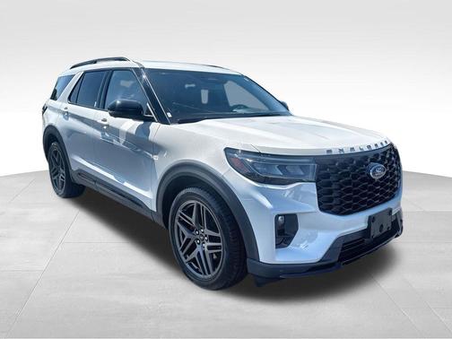 STAR WHITE MET TRI-COAT 2025 Ford Explorer ST