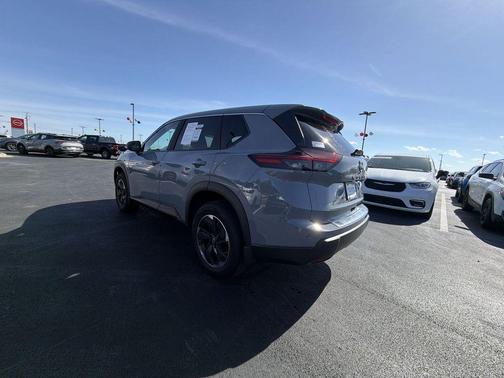 Boulder Gray Pearl 2026 Nissan Rogue SV