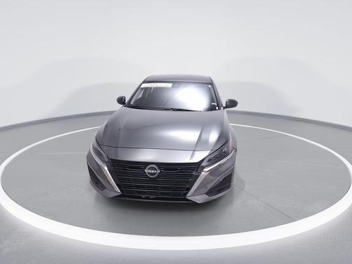 Gun Metallic 2024 Nissan Altima 2.5 SV