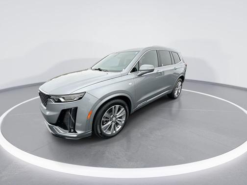 Argent Silver Metallic 2025 Cadillac XT6 Premium Luxury FWD