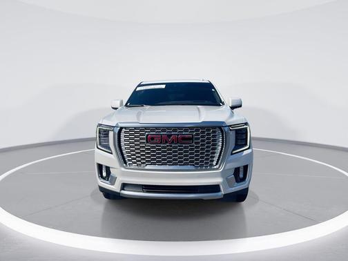 White Frost Tricoat 2024 GMC Yukon Denali