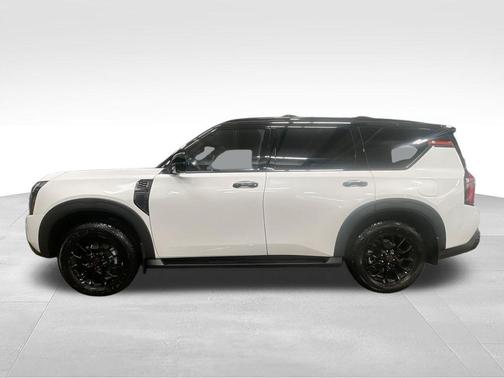Aspen White Tricoat/Super Black 2026 Nissan Armada PRO-4X