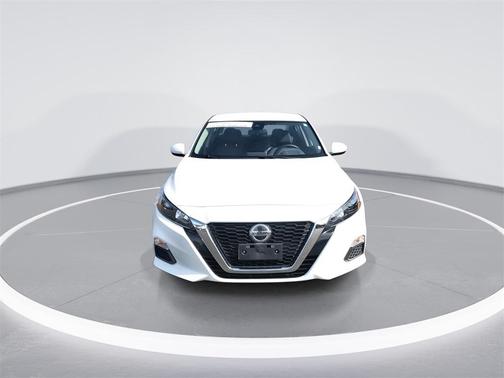 2022 Nissan Altima S FWD