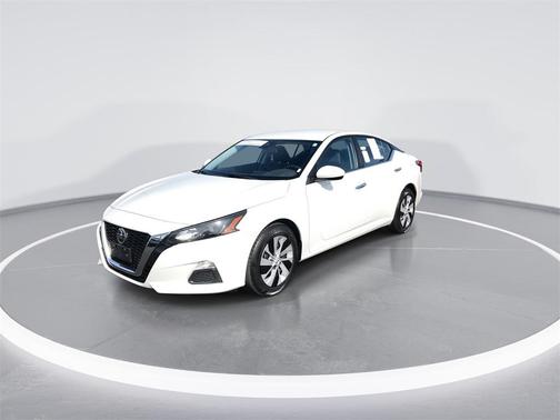2022 Nissan Altima S FWD