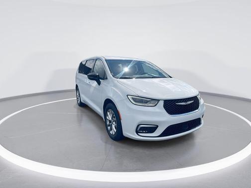 Bright White Clearcoat 2024 Chrysler Pacifica Touring L