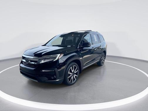 Crystal Black Pearl 2022 Honda Pilot AWD Elite
