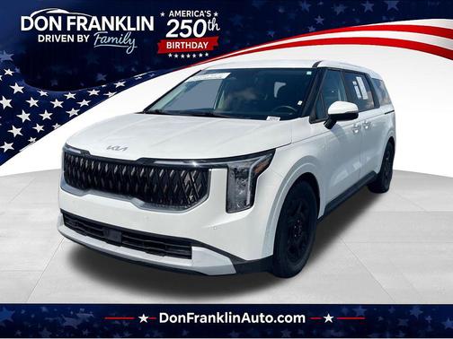 Snow White Pearl 2025 Kia Carnival LXS