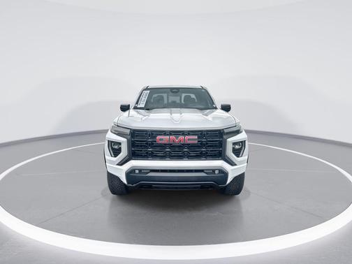 Summit White 2023 GMC Canyon Elevation