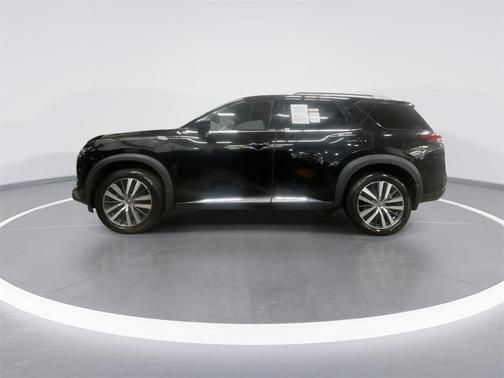 2022 Nissan Pathfinder Platinum 4WD