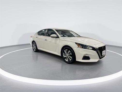 2022 Nissan Altima S FWD