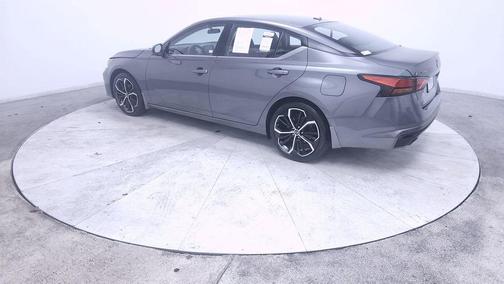 2025 Nissan Altima SR FWD