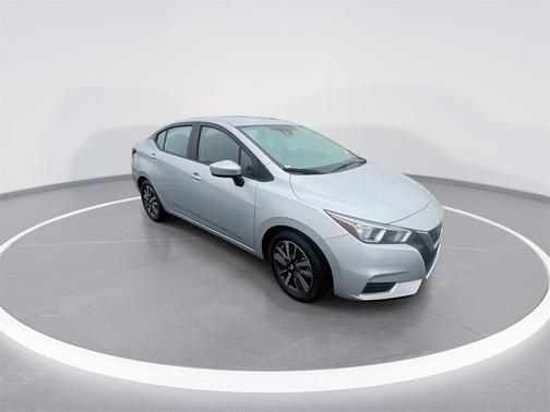 2022 Nissan Versa 1.6 SV