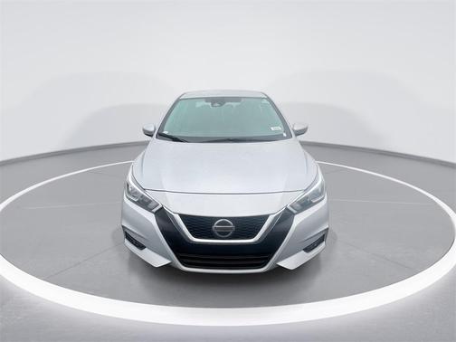 2022 Nissan Versa 1.6 SV