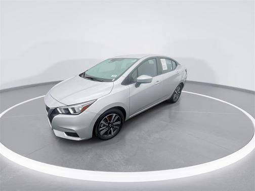 2022 Nissan Versa 1.6 SV