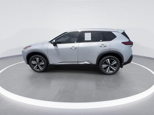 Brilliant Silver Metallic 2021 Nissan Rogue SL
