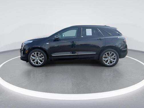 Stellar Black Metallic 2021 Cadillac XT5 Sport