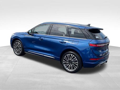 Artisan Blue 2021 Lincoln Corsair Reserve