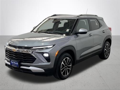 Sterling Gray Metallic 2026 Chevrolet Trailblazer LT