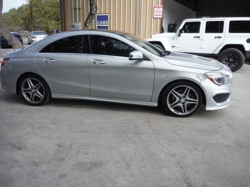 Photo 4 of 16 of 2014 Mercedes-Benz CLA-Class CLA 250
