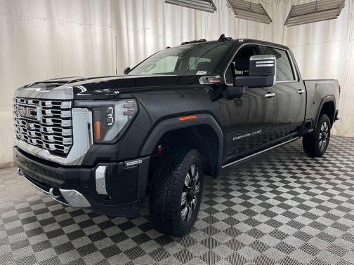 Onyx Black 2025 GMC Sierra 3500 Denali