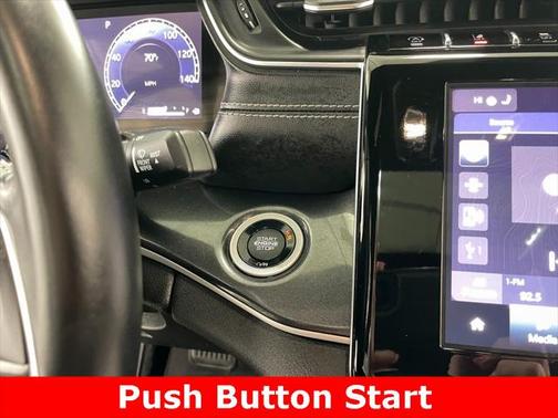 2022 Jeep Grand Cherokee L Altitude