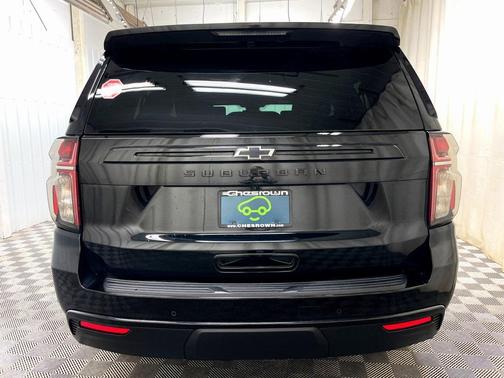 2024 Chevrolet Suburban 4WD Z71