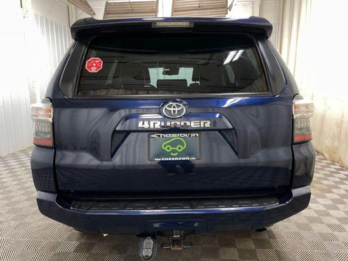 Nautical Blue Metallic 2024 Toyota 4Runner SR5 Premium