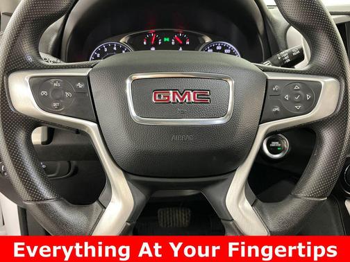 Summit White 2022 GMC Terrain SLE
