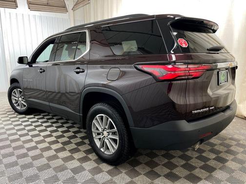 Black Cherry Metallic 2023 Chevrolet Traverse LT Leather