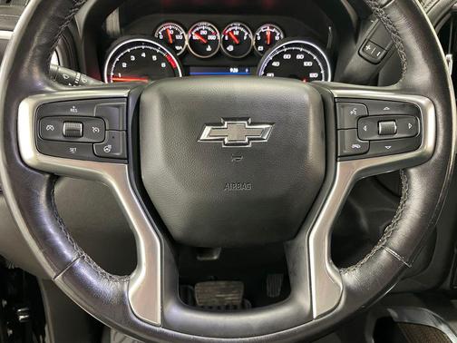 Black 2022 Chevrolet Silverado 1500 Limited RST