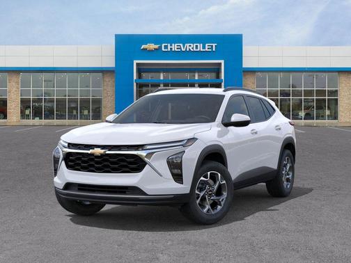 Summit White 2026 Chevrolet Trax LT