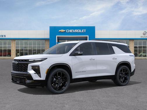 Polar White Tricoat 2026 Chevrolet Traverse RS