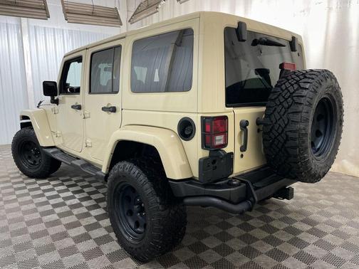 2011 Jeep Wrangler Unlimited Sahara