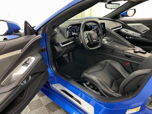 2021 Chevrolet Corvette Stingray w/2LT