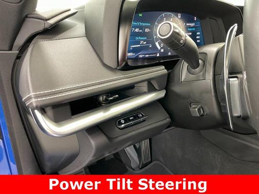 Elkhart Lake Blue Metallic 2021 Chevrolet Corvette Stingray w/2LT