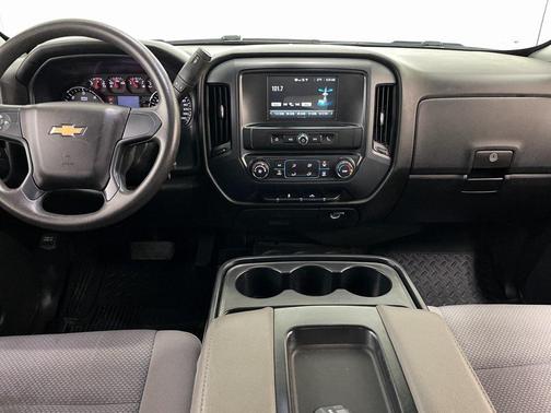 2018 Chevrolet Silverado 1500 Custom