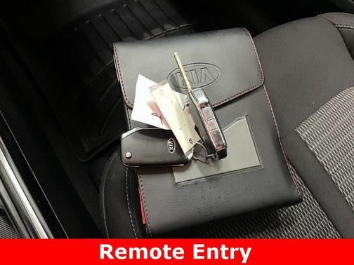2021 Kia Sorento LX
