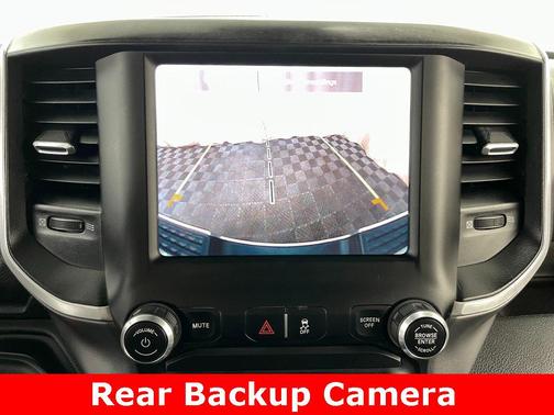 2022 RAM 3500 Big Horn Crew Cab 4x4 8' Box