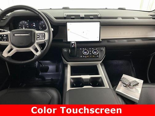 2025 Land Rover Defender 110 P400 S