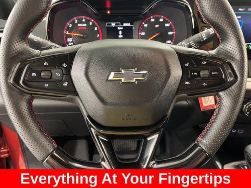 Cayenne Orange Metallic 2024 Chevrolet Trax FWD 1RS