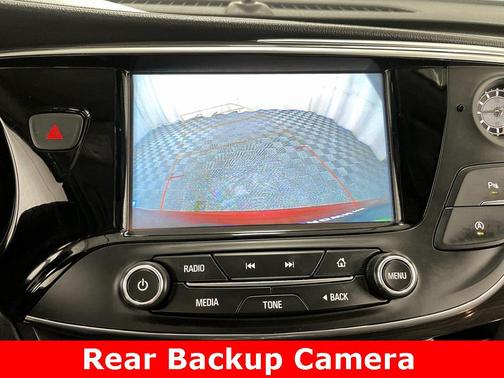 2020 Buick Envision FWD Essence